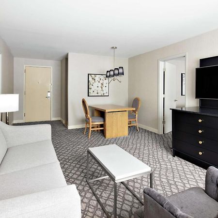 Doubletree Suites By Hilton Charlotte/Southpark מראה חיצוני תמונה