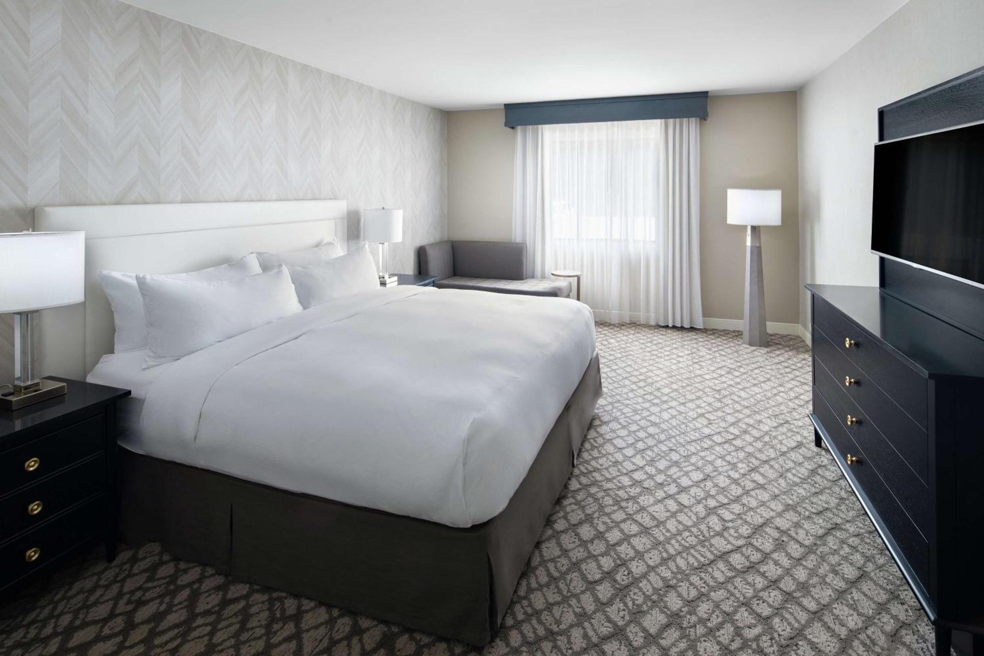 Doubletree Suites By Hilton Charlotte/Southpark מראה חיצוני תמונה