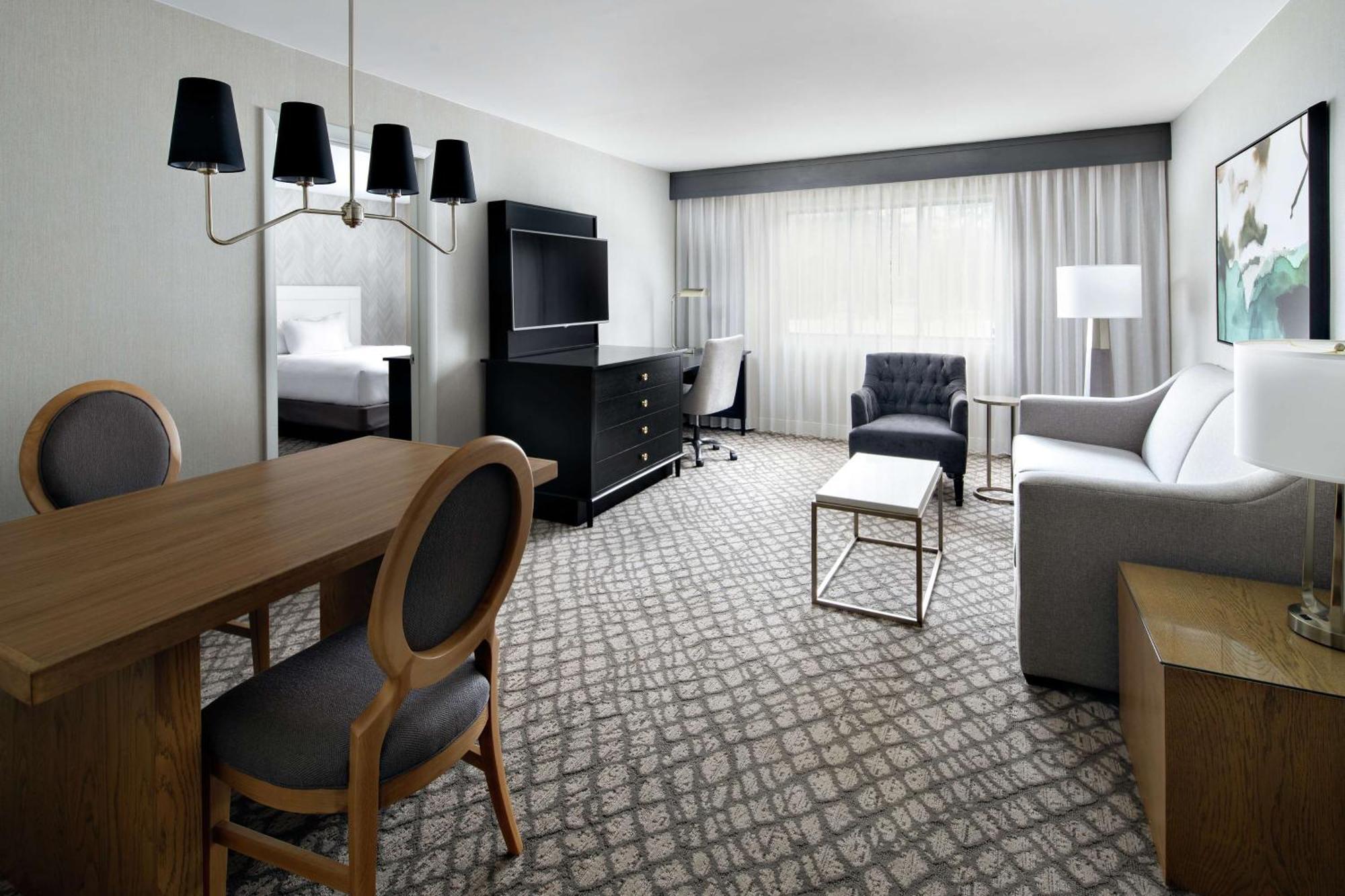 Doubletree Suites By Hilton Charlotte/Southpark מראה חיצוני תמונה